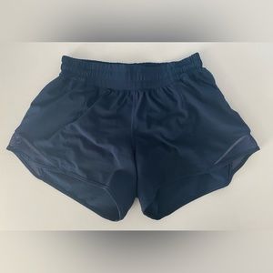 Lululemon Hotty Hot Low-Rise Lined Short 4”- Navy